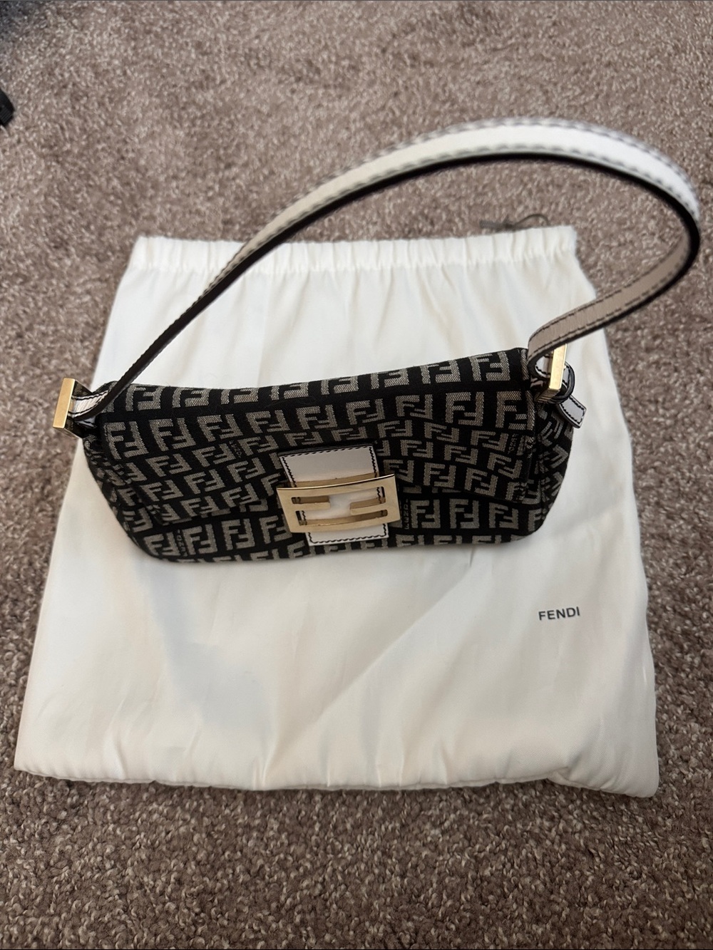 Fendi Black and White Monogram Baguette with Gold Hardware - Picture 12 of 12